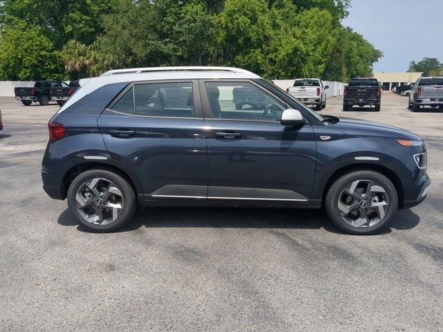 new 2025 Hyundai Venue car, priced at $25,640