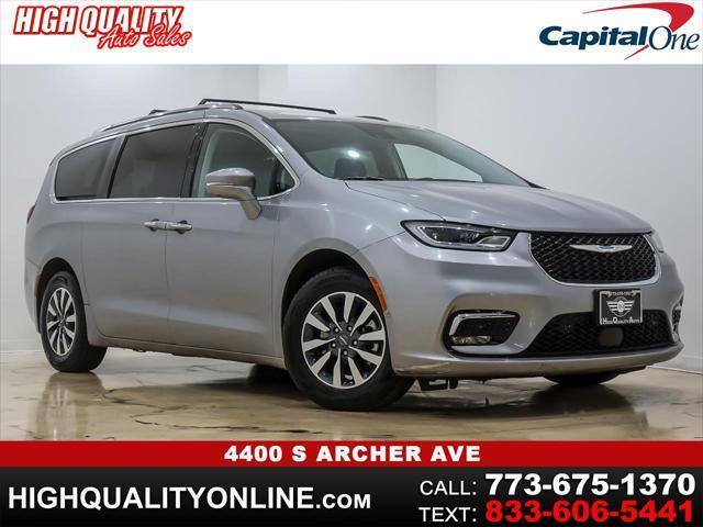 used 2021 Chrysler Pacifica Hybrid car, priced at $20,995