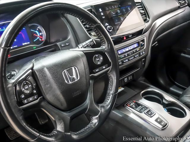 used 2022 Honda Pilot car, priced at $29,995