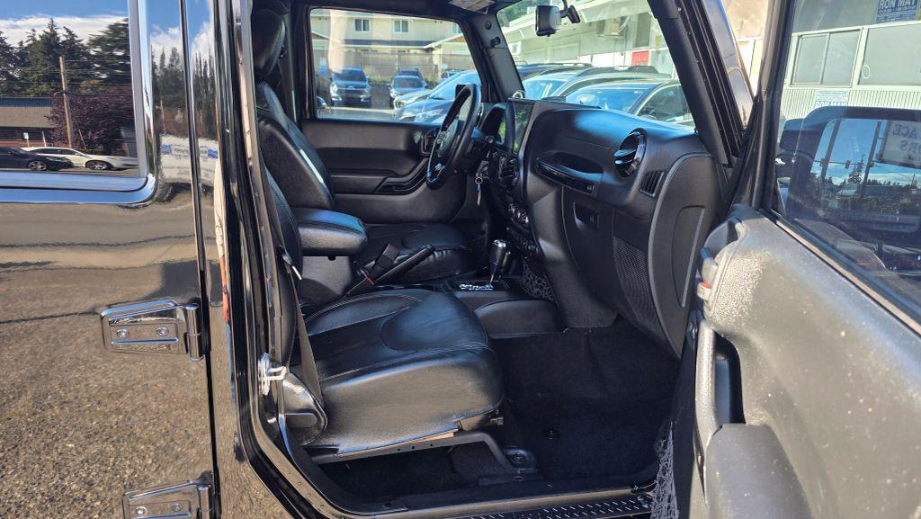 used 2014 Jeep Wrangler Unlimited car, priced at $14,997