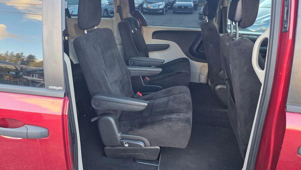 used 2014 Dodge Grand Caravan car, priced at $8,997
