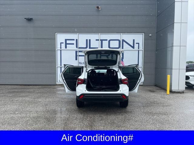 used 2025 Chevrolet Trax car, priced at $23,999