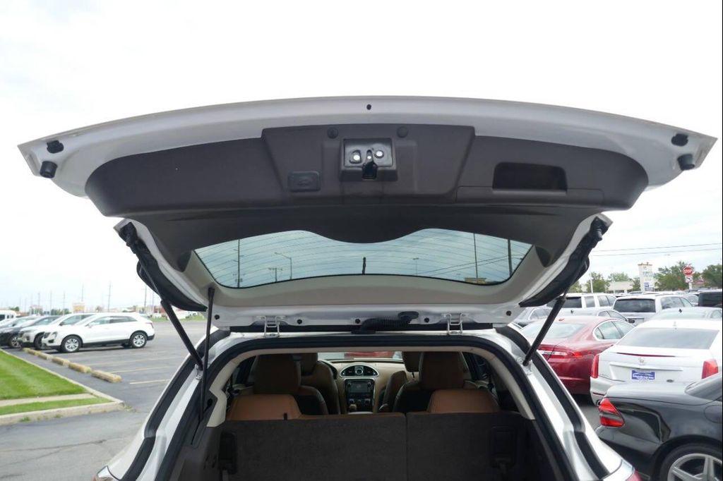 used 2015 Buick Enclave car, priced at $10,495