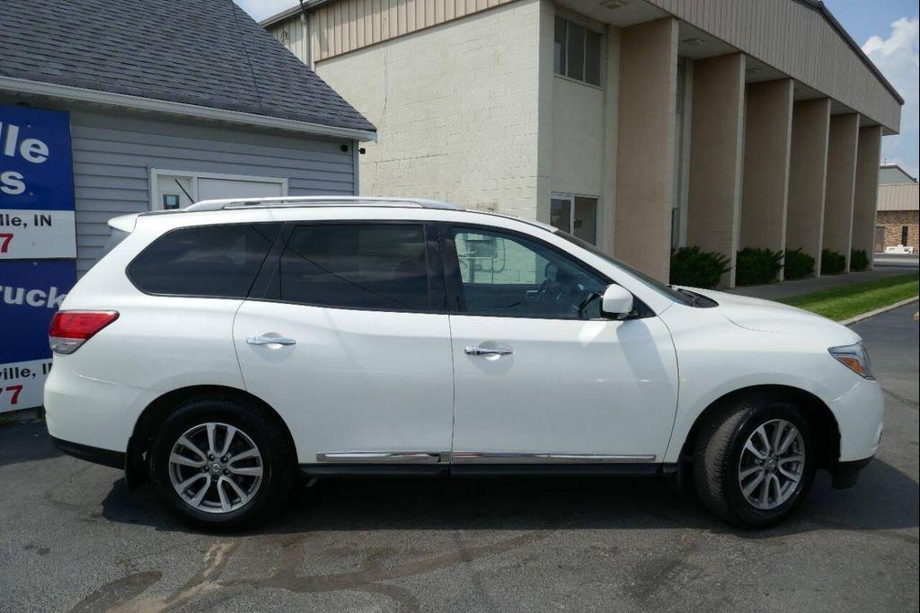 used 2016 Nissan Pathfinder car, priced at $9,995