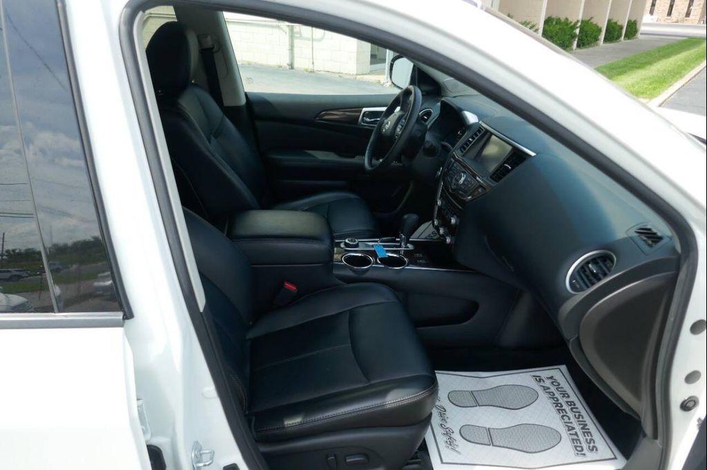 used 2016 Nissan Pathfinder car, priced at $9,995