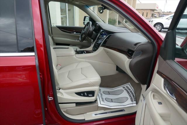 used 2015 Cadillac Escalade car, priced at $25,995