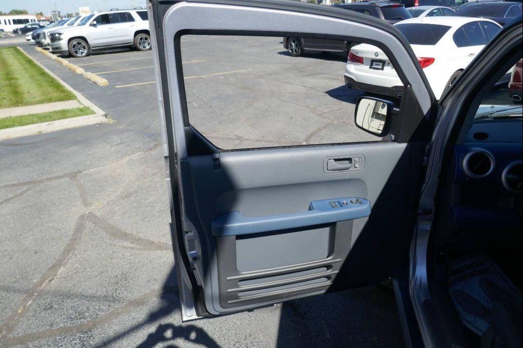 used 2005 Honda Element car, priced at $9,995