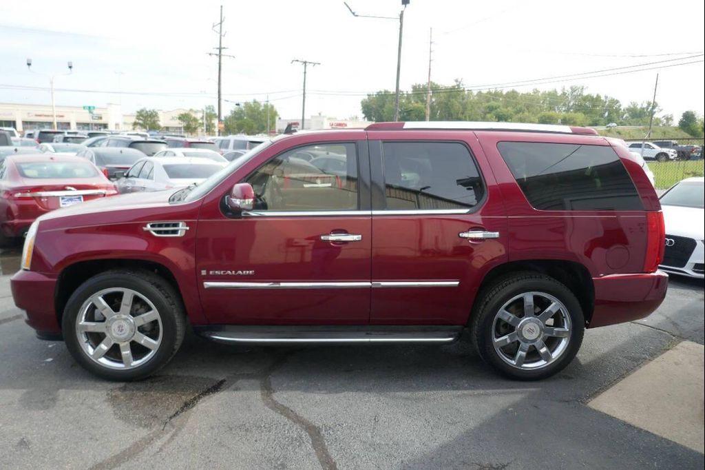 used 2009 Cadillac Escalade car, priced at $8,995