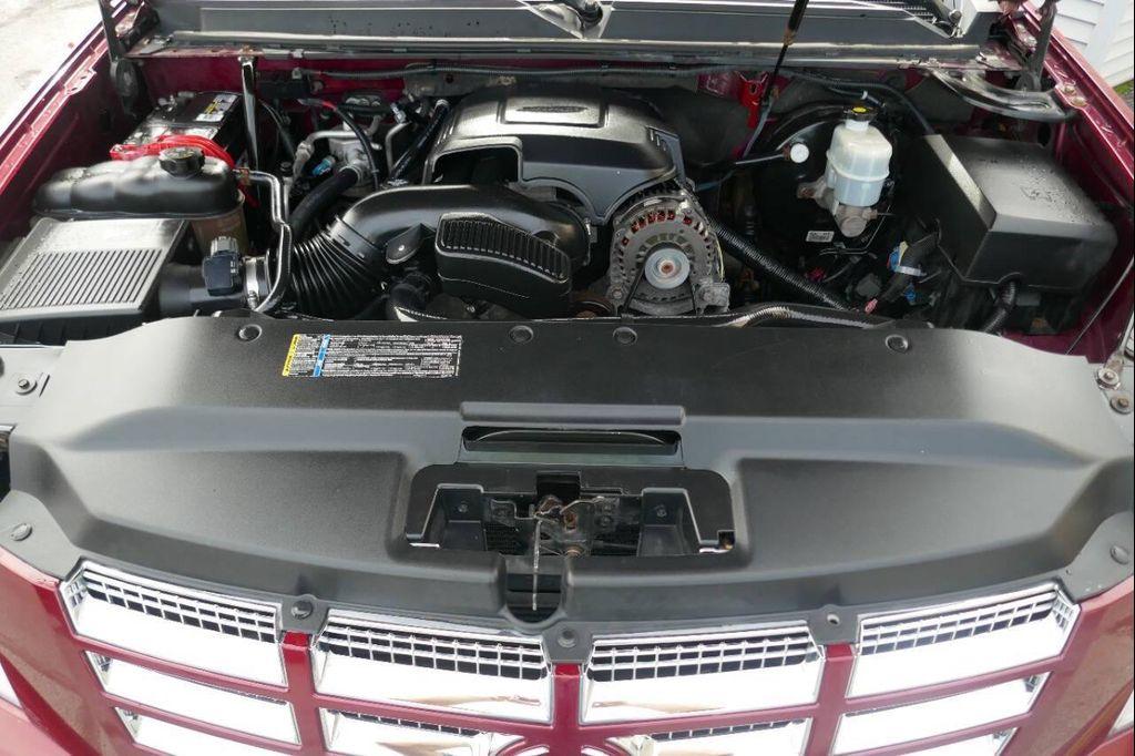 used 2009 Cadillac Escalade car, priced at $8,995