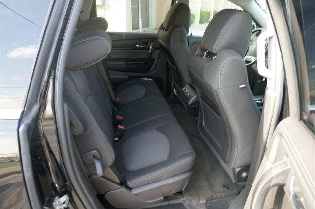 used 2017 Chevrolet Traverse car, priced at $13,995
