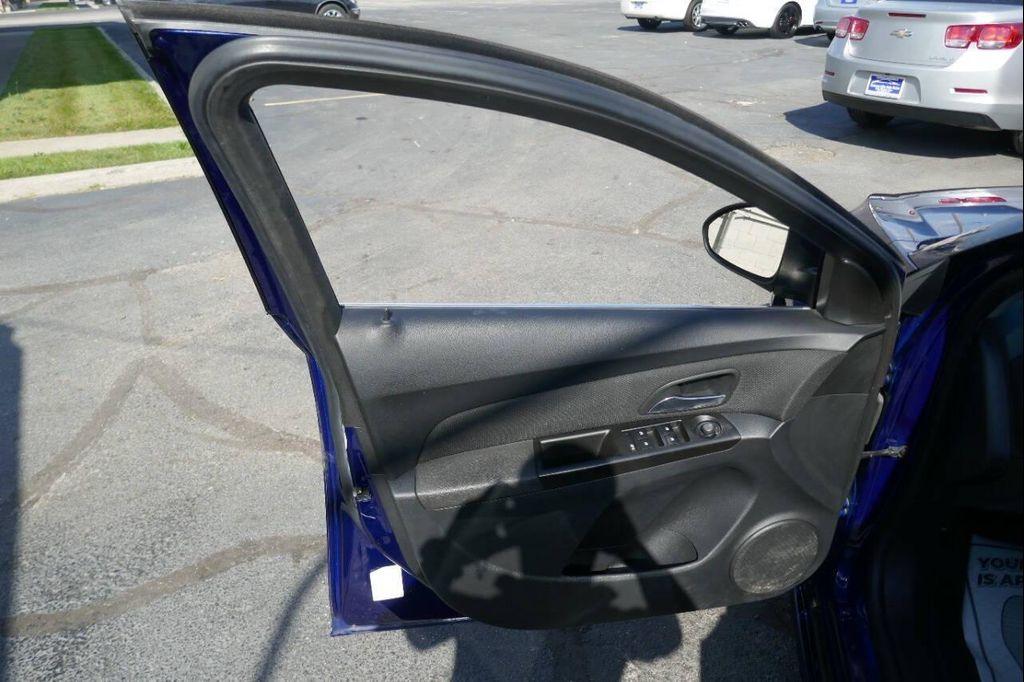used 2013 Chevrolet Cruze car, priced at $5,995