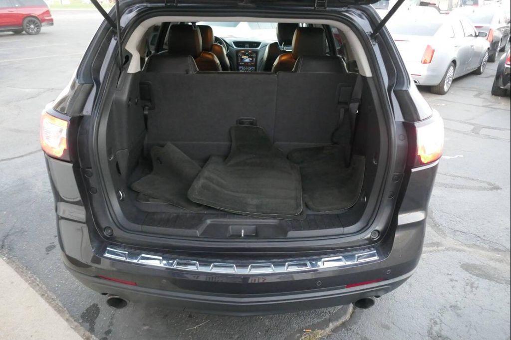 used 2015 Chevrolet Traverse car, priced at $10,495