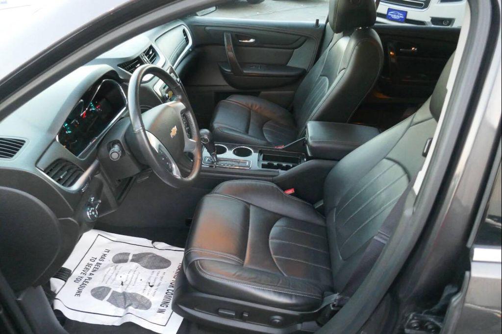 used 2015 Chevrolet Traverse car, priced at $10,495
