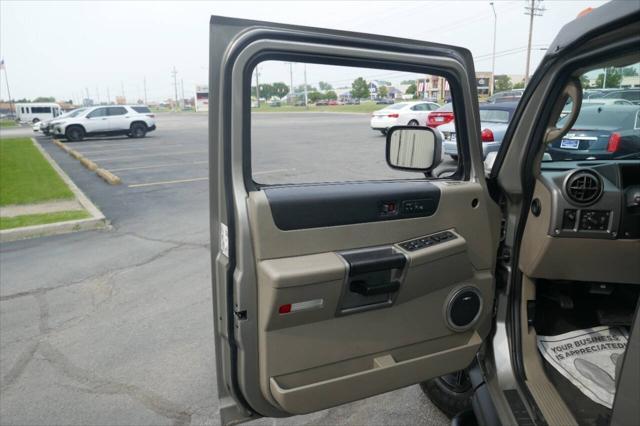 used 2003 Hummer H2 car, priced at $15,995