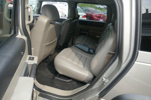 used 2003 Hummer H2 car, priced at $15,995