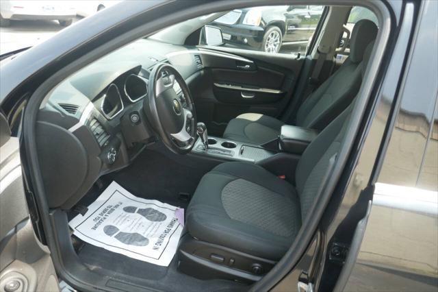 used 2012 Chevrolet Traverse car, priced at $7,995
