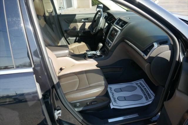 used 2015 GMC Acadia car, priced at $11,995