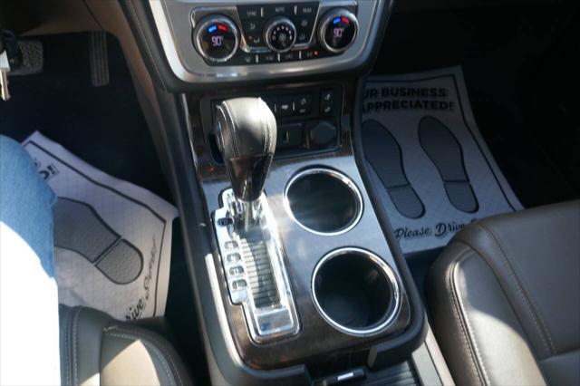 used 2015 GMC Acadia car, priced at $11,995