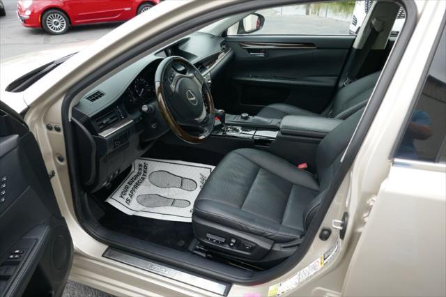 used 2014 Lexus ES 350 car, priced at $12,995