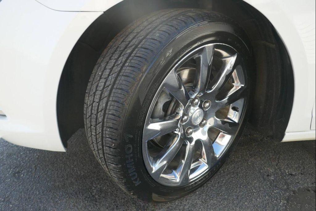 used 2014 Buick LaCrosse car, priced at $9,995