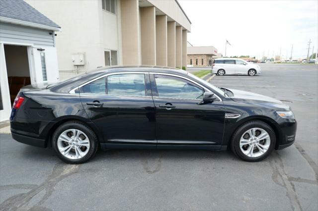 used 2016 Ford Taurus car, priced at $5,995