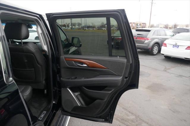 used 2016 Cadillac Escalade car, priced at $25,995