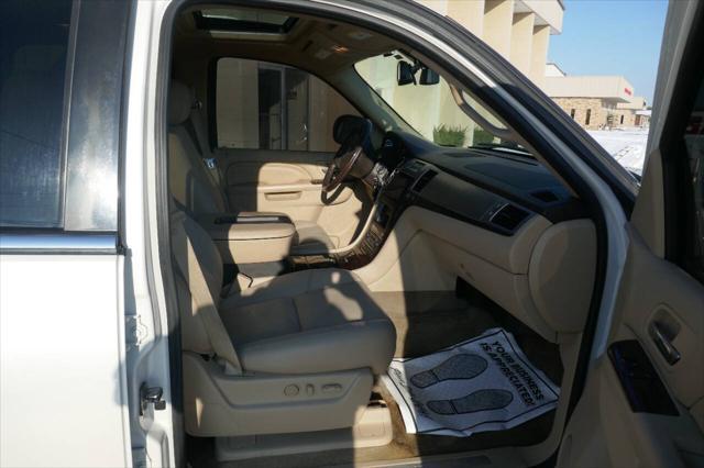 used 2012 Cadillac Escalade EXT car, priced at $15,495