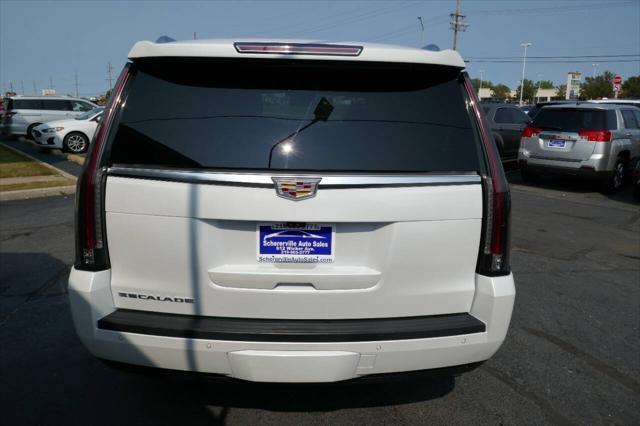 used 2019 Cadillac Escalade car, priced at $34,995