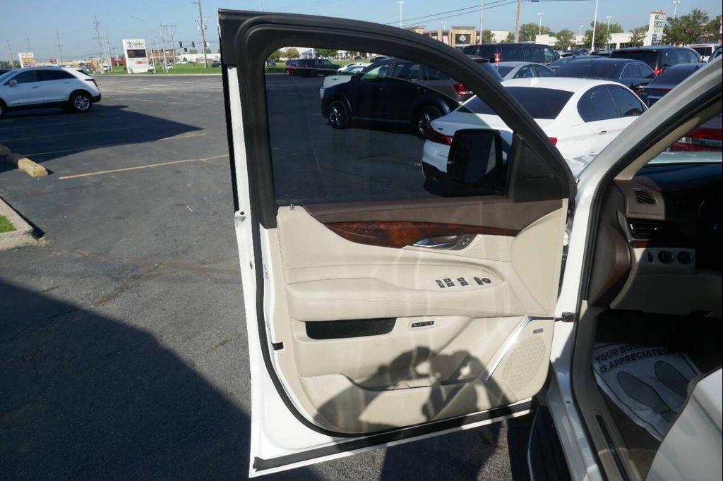 used 2016 Cadillac Escalade ESV car, priced at $19,995