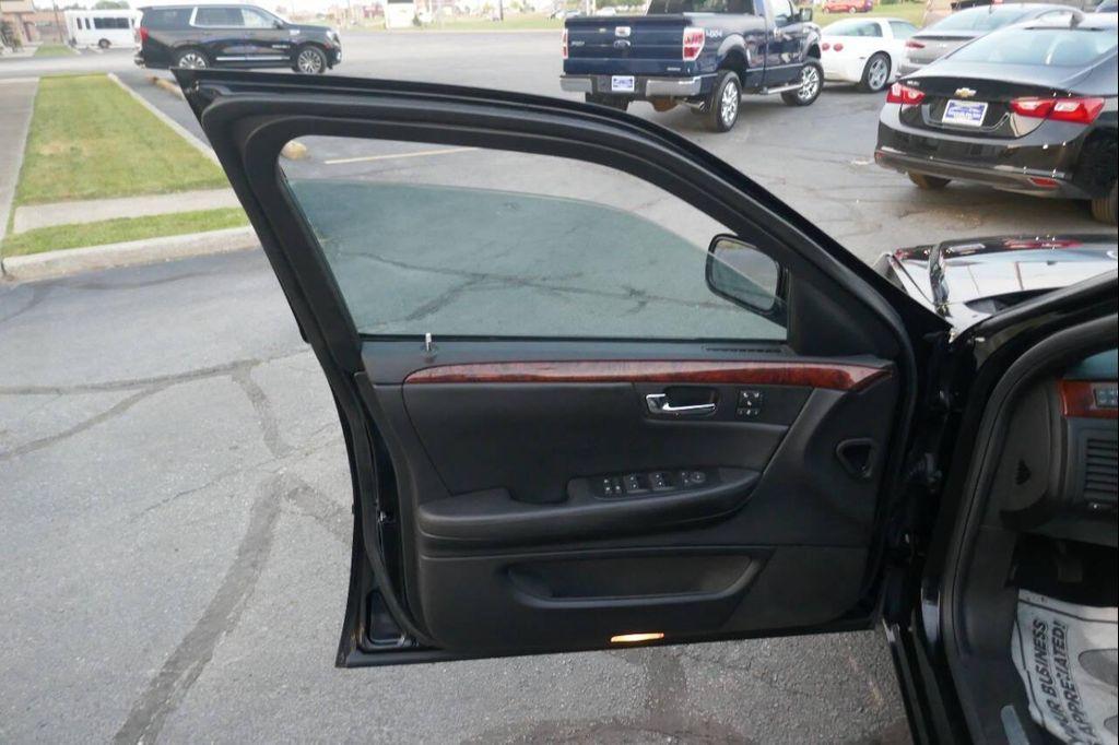 used 2006 Cadillac DTS car, priced at $8,995