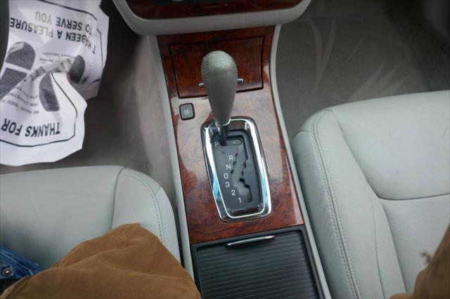 used 2006 Cadillac DTS car, priced at $7,995