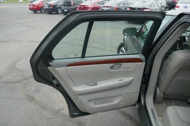 used 2006 Cadillac DTS car, priced at $7,995