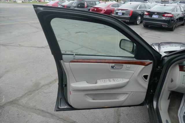 used 2006 Cadillac DTS car, priced at $7,995