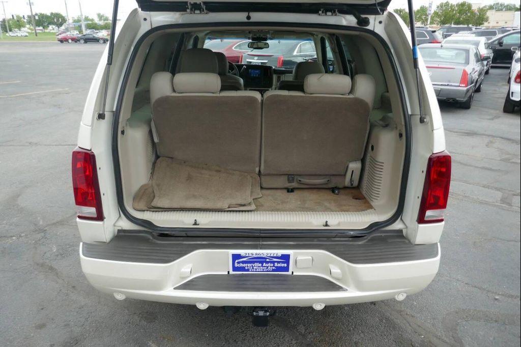 used 2005 Cadillac Escalade car, priced at $9,995