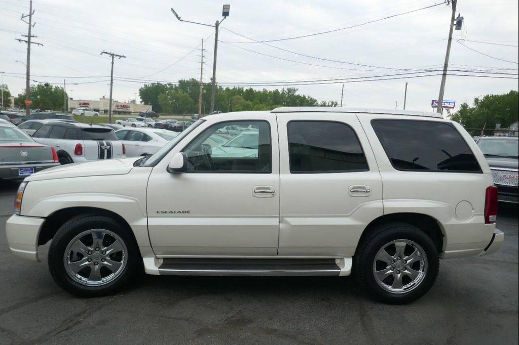 used 2005 Cadillac Escalade car, priced at $9,995
