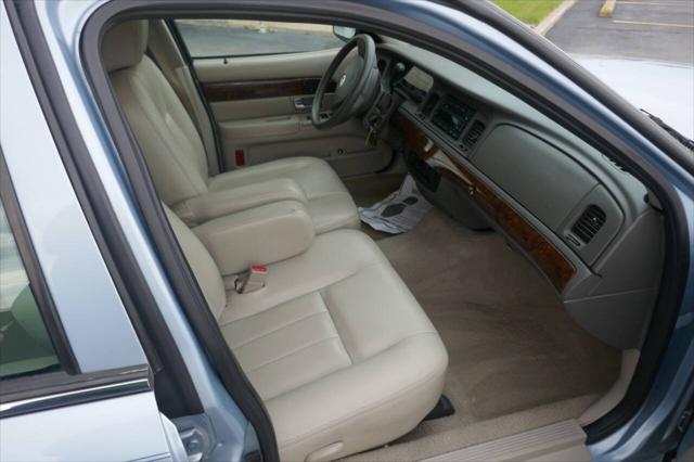 used 2008 Mercury Grand Marquis car, priced at $9,995