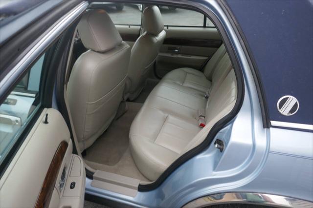 used 2008 Mercury Grand Marquis car, priced at $9,995