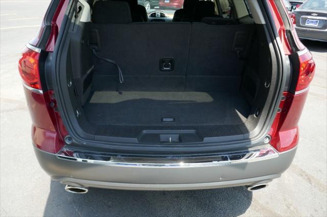 used 2010 Buick Enclave car, priced at $5,995