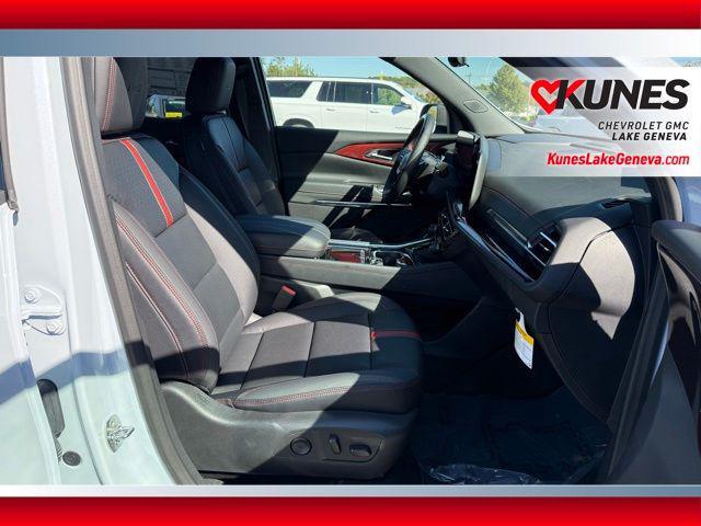 new 2026 Chevrolet Traverse car, priced at $57,997