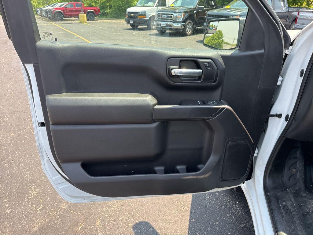 used 2021 GMC Sierra 1500 car, priced at $25,500