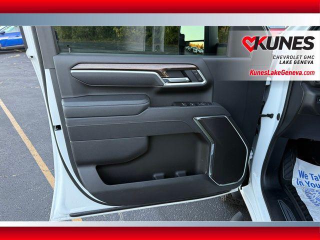 used 2025 Chevrolet Silverado 2500 car, priced at $67,455