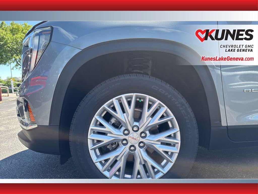 new 2026 GMC Acadia car, priced at $51,374