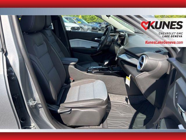 new 2025 Chevrolet Trax car, priced at $25,480