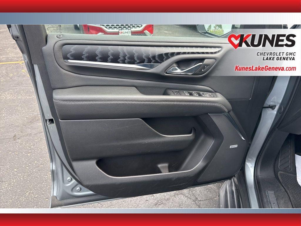 used 2023 GMC Yukon car, priced at $54,367