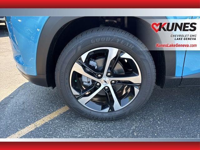 new 2025 Chevrolet Trax car, priced at $24,925