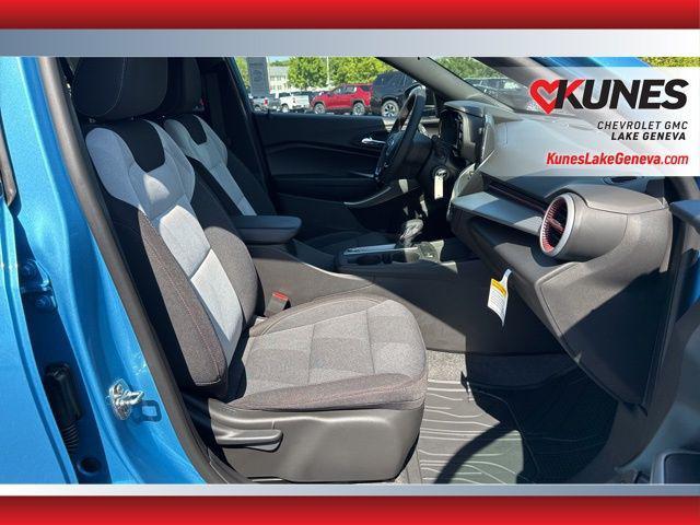 new 2025 Chevrolet Trax car, priced at $24,925