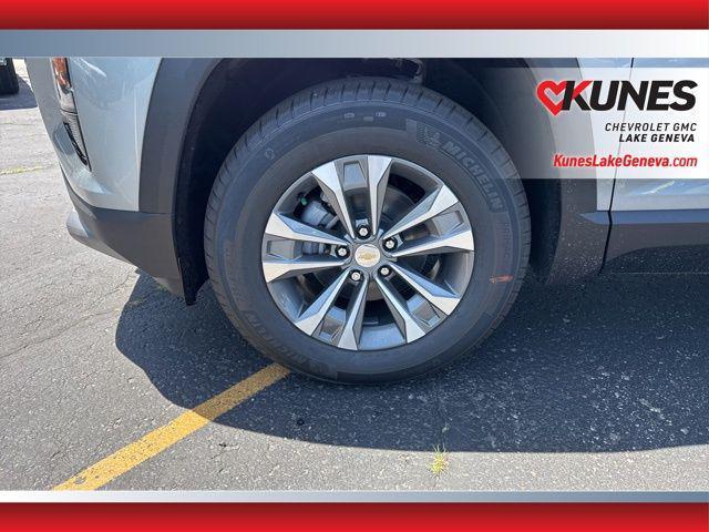 new 2026 Chevrolet Equinox car, priced at $32,320