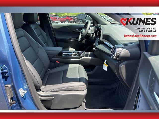 new 2026 Chevrolet Equinox car, priced at $35,880