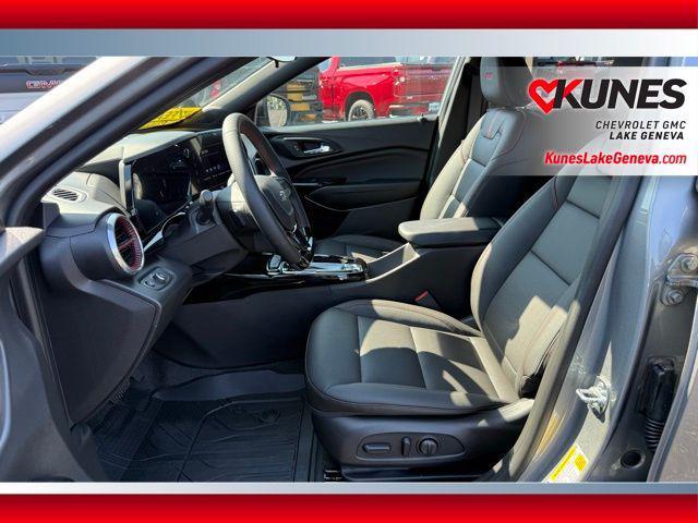 new 2025 Chevrolet Trax car, priced at $27,035