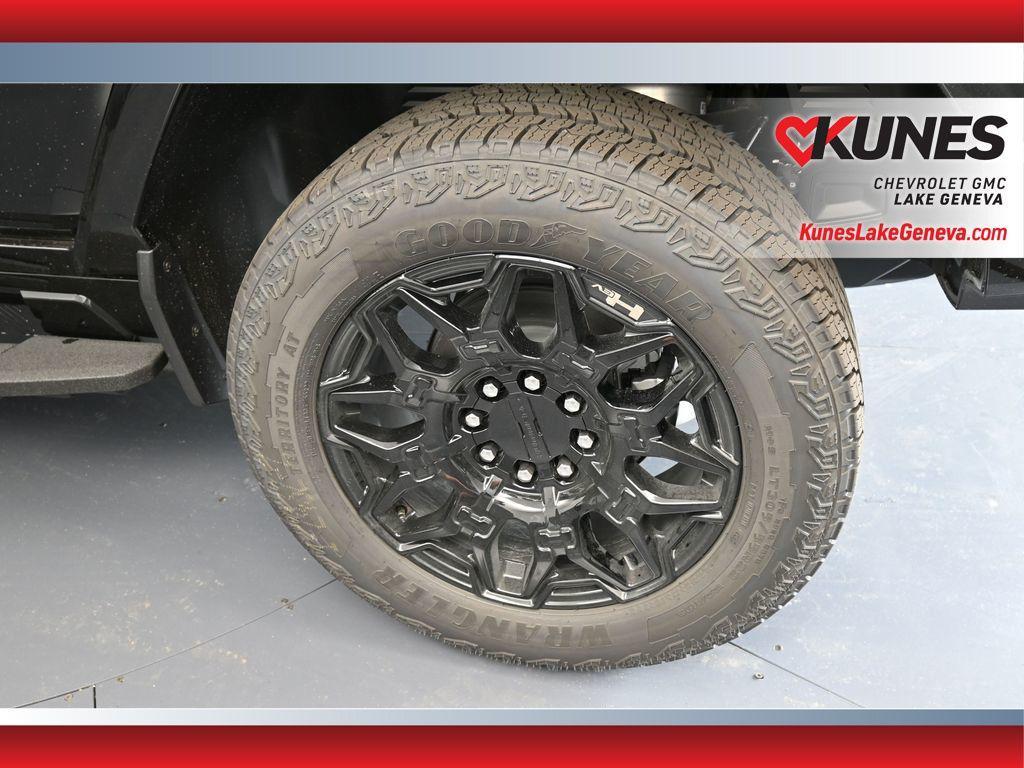 new 2025 GMC HUMMER EV Pickup car, priced at $100,635